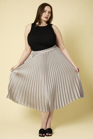 SILVER PLEATED SKIRT